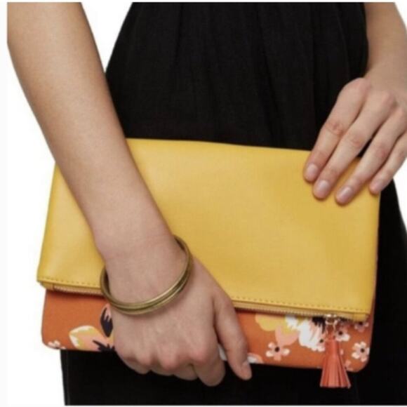 NEW Rachel Pally Reversible Foldover Clutch Zahara Goldenrod Orange Floral - Picture 3 of 10